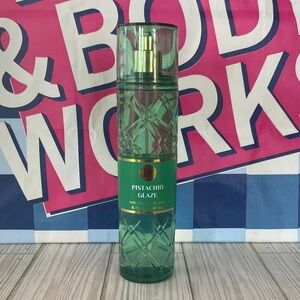 Bath & Body Works *PISTACHIO GLAZE*  8 oz. FFM